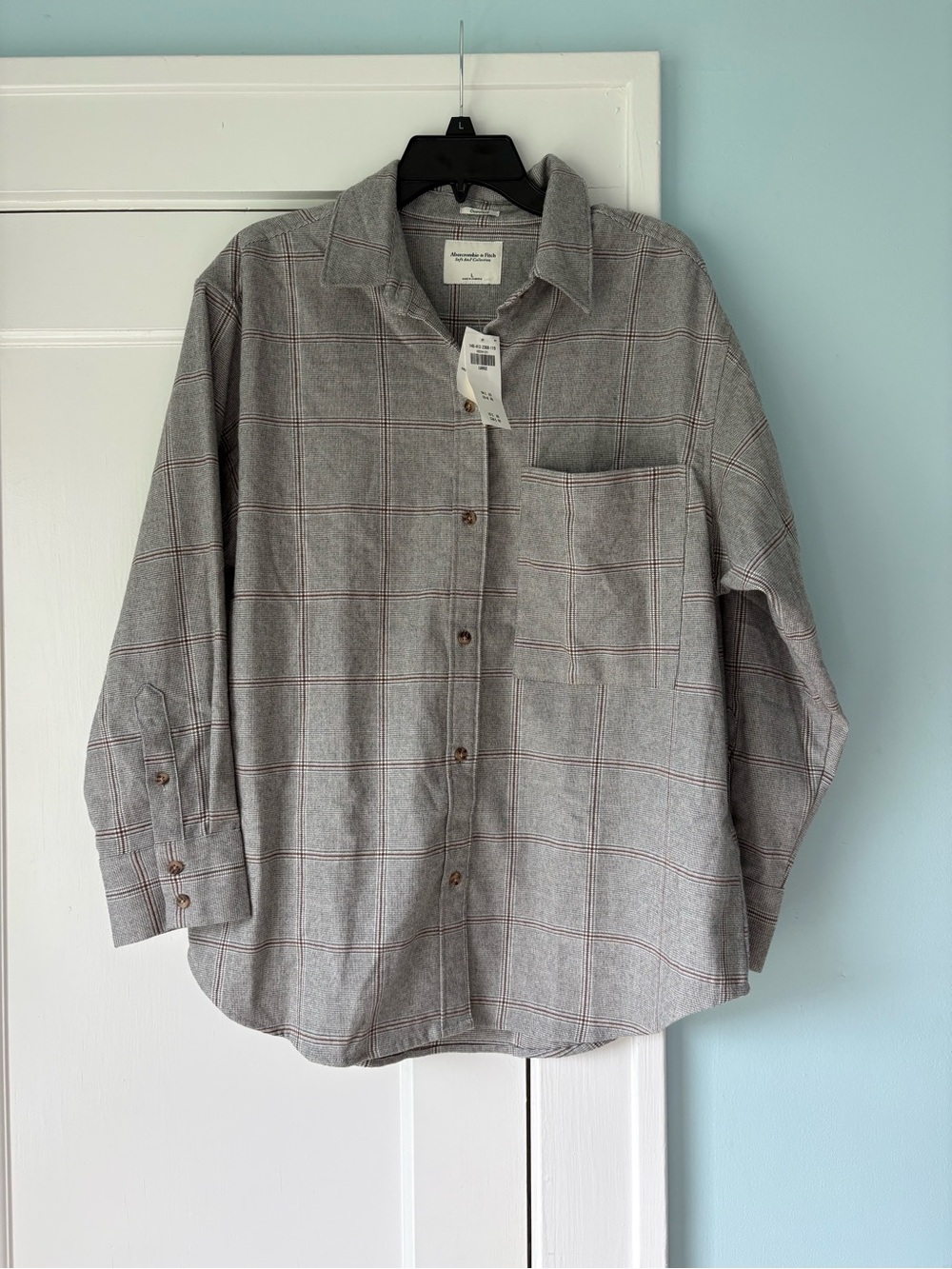 Abercrombie & Fitch Oversized Grey Plaid Flannel Shacket Cozy Fall Academia